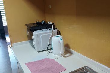 Halo Sunday @ Empire City