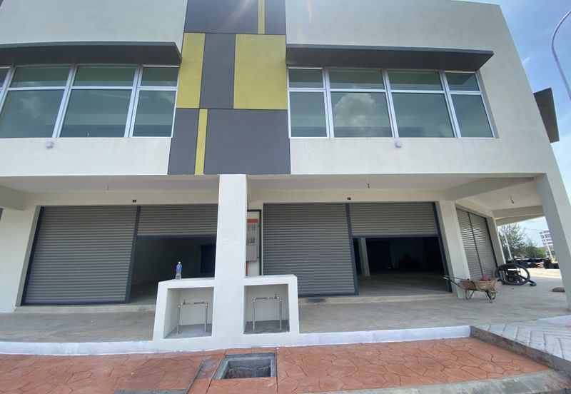 Saujana Utama, Brand New Shoplot, Sungai Buloh Selangor