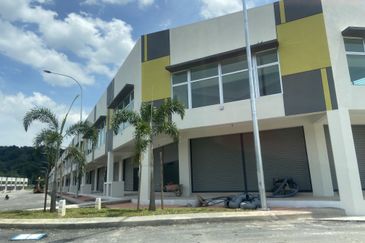Saujana Utama, New Shop Lot, Sungai Buloh Selangor