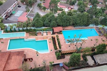 Perdana Exclusive Condominium