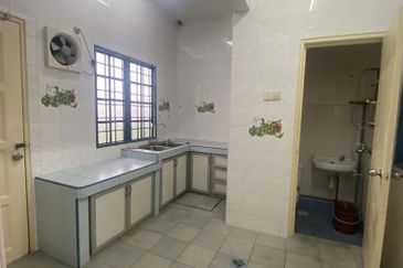 2.5 Storey Bandar Sri Damansara