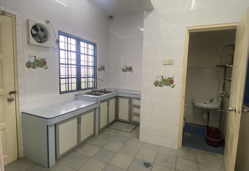 2.5 Storey Bandar Sri Damansara