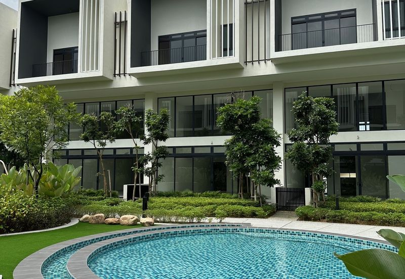 Alstonia Hilltop Bukit Raham Putra