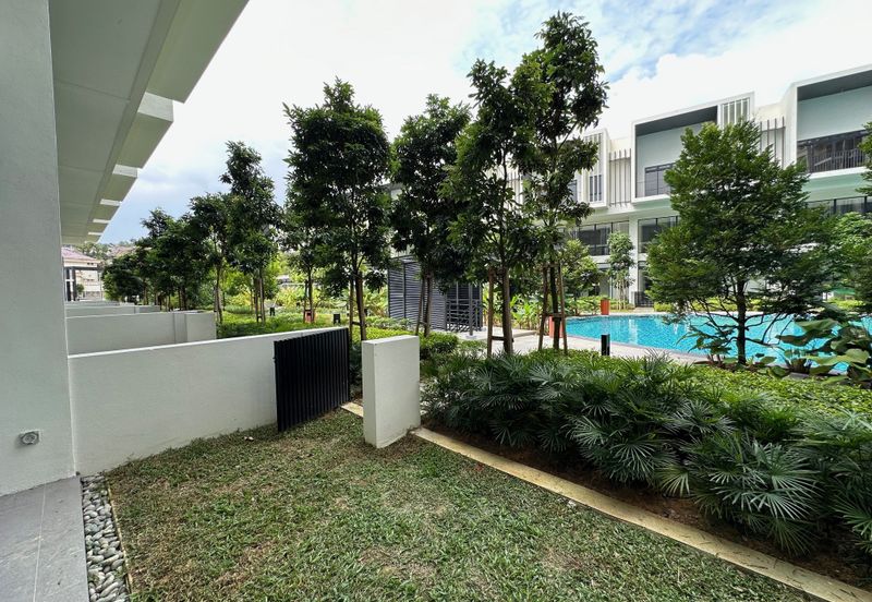 Alstonia Hilltop Bukit Raham Putra