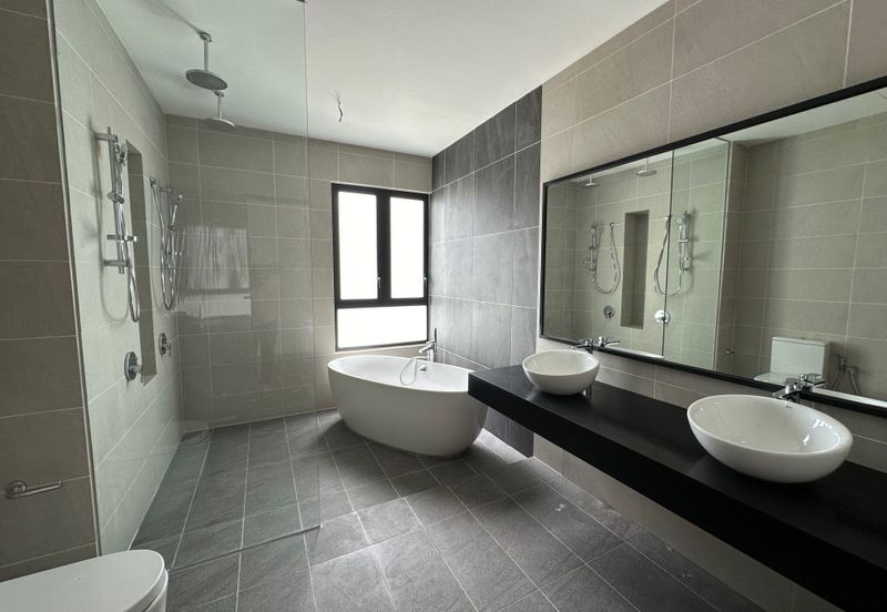 Alstonia Hilltop Bukit Raham Putra