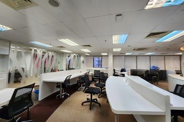 PLAZA MONT KIARA OFFICE, Mont Kiara, with Furniture,