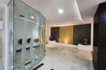 PLAZA MONT KIARA OFFICE, Mont Kiara, with Furniture,