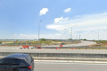 Prime Industrial Land in Perak | 22 Acres Bagan Datuk Next to WCE Interchange