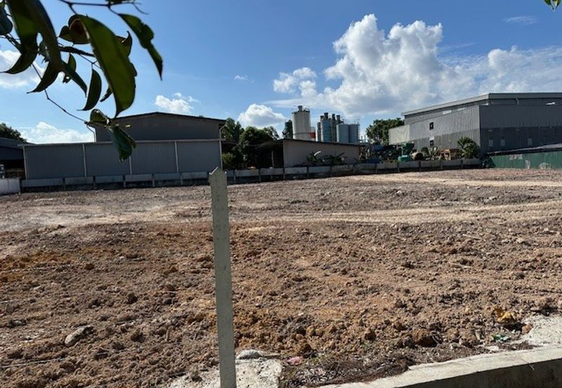 Puncak Alam Industrial Flat land 1acre, square shape infra ready