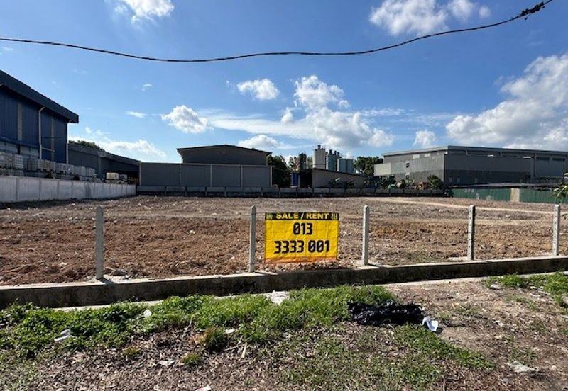 Puncak Alam Industrial Flat land 1acre, square shape infra ready