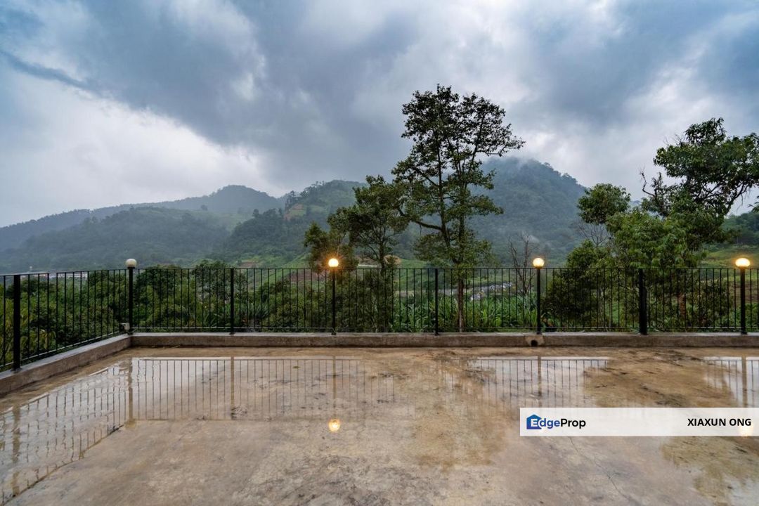 Flat Land at Berjaya Hills Resort Bukit Tinggi, Pahang, Bentong