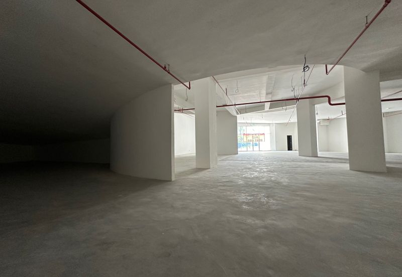 Cheras Permaisuri Ground floor ! Last Retail lot with High ceiling