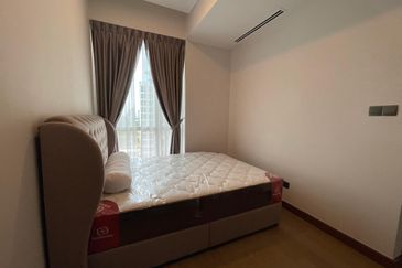 Puteri Cove Residences