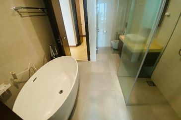 Puteri Cove Residences