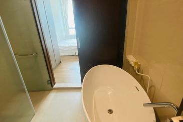 Puteri Cove Residences