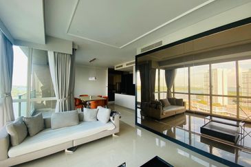 Puteri Cove Residences