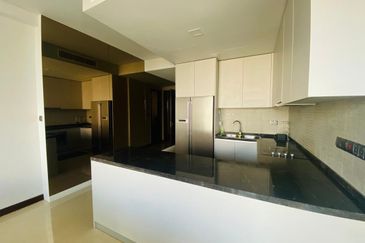 Puteri Cove Residences