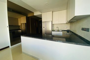 Puteri Cove Residences