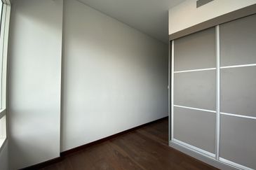 Puteri Cove Residences