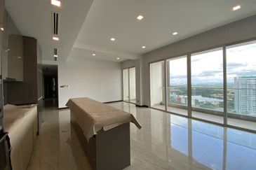 Puteri Cove Residences