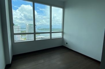 Puteri Cove Residences