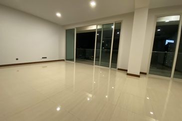 Puteri Cove Residences