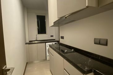 Puteri Cove Residences