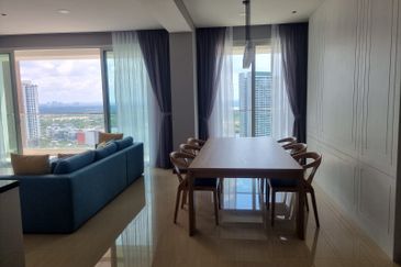 Puteri Cove Residences