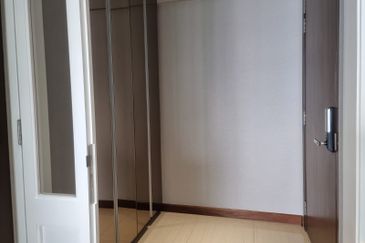 Puteri Cove Residences