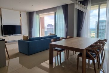 Puteri Cove Residences