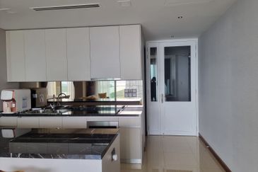 Puteri Cove Residences