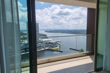 Puteri Cove Residences