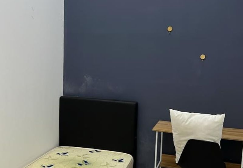 Bandar Sungai Long Room For Rent