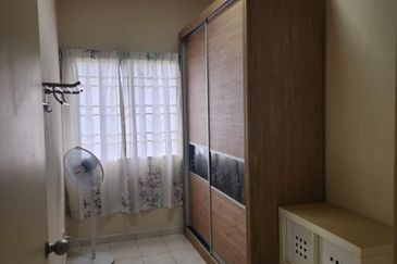 Pangsapuri Angsana, Bandar Mahkota Cheras