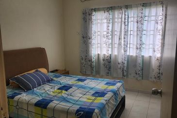 Pangsapuri Angsana, Bandar Mahkota Cheras