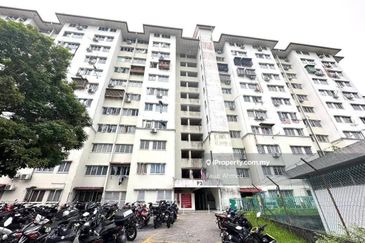 Pangsapuri Angsana, Bandar Mahkota Cheras