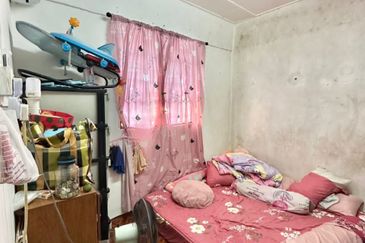Flat Taman Ungku Tun Aminah