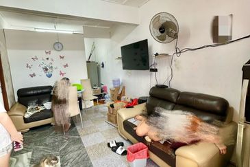 Flat Taman Ungku Tun Aminah
