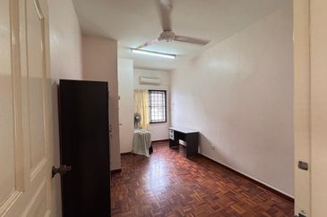 Austin Residence @Taman Mount Austin