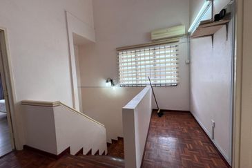 Austin Residence @Taman Mount Austin