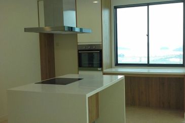 Imperia @ Puteri Harbour