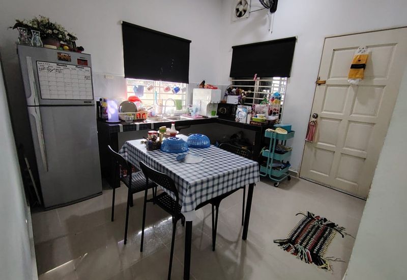 Kampung Sungai Pelong