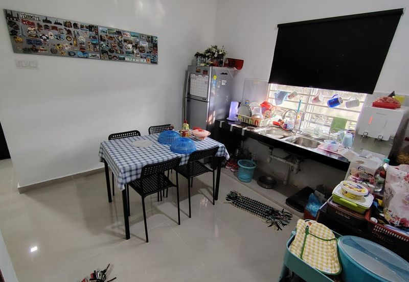 Kampung Sungai Pelong