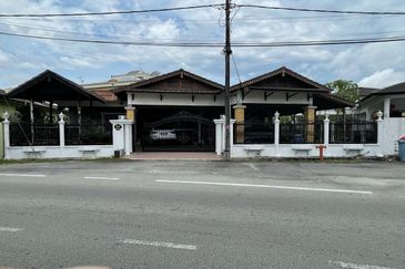 Taman Setia Jaya, Banting