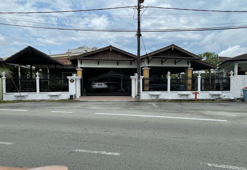 Taman Setia Jaya, Banting