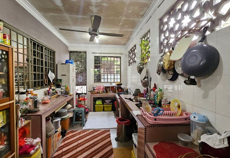 Taman Setia Jaya, Banting