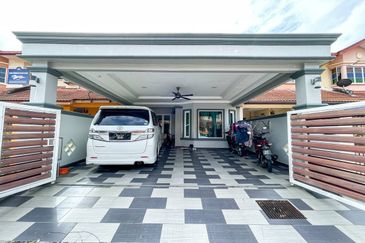 (FULLY RENOVATED EXTENDED) 2 Storey Taman Desa Coalfields Sungai Buloh 