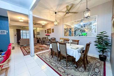 (FULLY RENOVATED) 2 Storey Bandar Bukit Raja Klang Jalan Zapin (Levena)