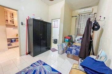 (RENOVATED) 2 Storey Superlink Alam Budiman U10 Shah Alam