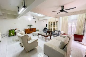 (EXTRA LAND) Endlot 2 Storey Terrace AU2 Taman Keramat Kuala Lumpur